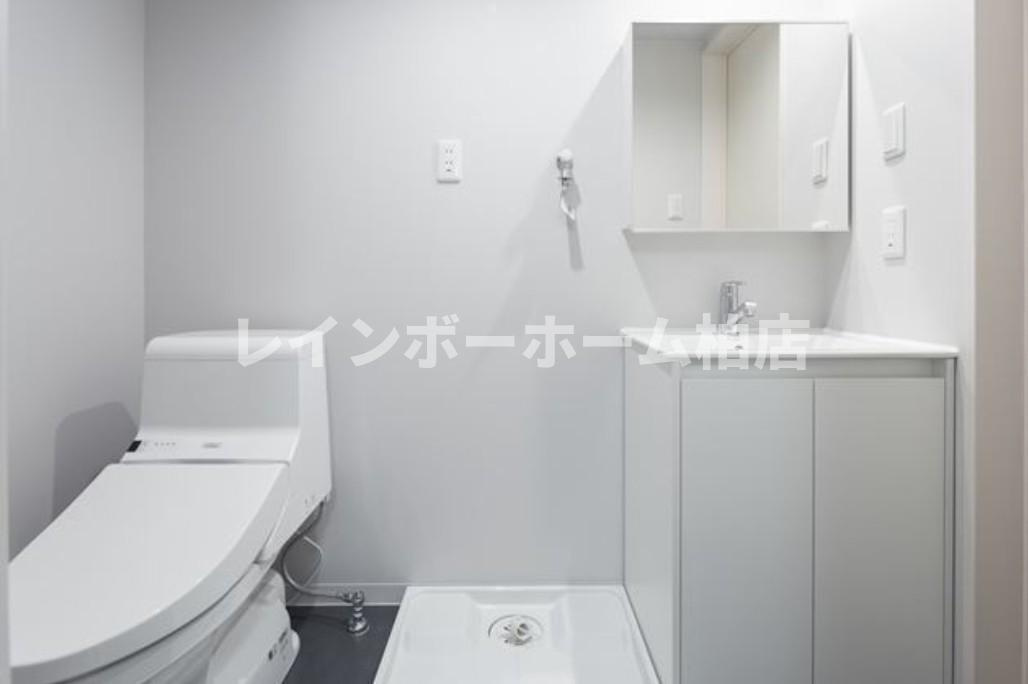 特典：仲介手数料が無料です!!の洗面所|スペースが確保できる洗面所です