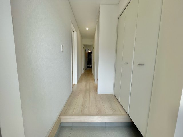 【新築戸建て】秋田市新藤田第2　1号棟の玄関