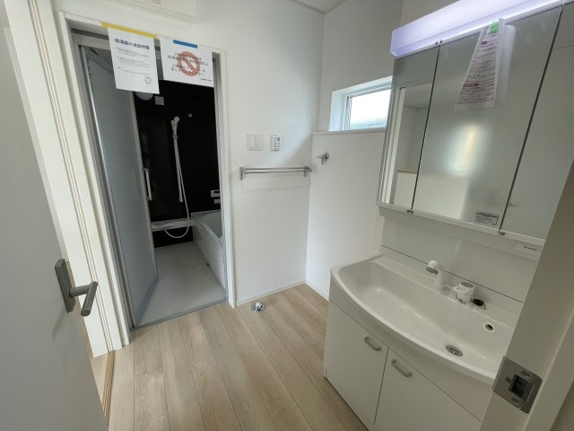 【新築戸建て】秋田市新藤田第2　2号棟の洗面所