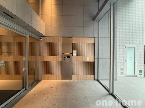 プラウドシティ新大阪のエントランス|◆安心のオートロック完備マンションです！セキュリティ充実！