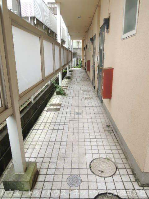 ジュネパレス松戸第２１のエントランス