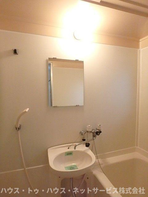 ジュネパレス松戸第２１の洗面所