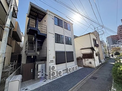 【外観】 | Floresta池袋本町 | 3階建ての新築マンション☆