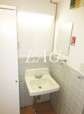 【洗面所】 | 第二吉岡ビル | 独立洗面台です。