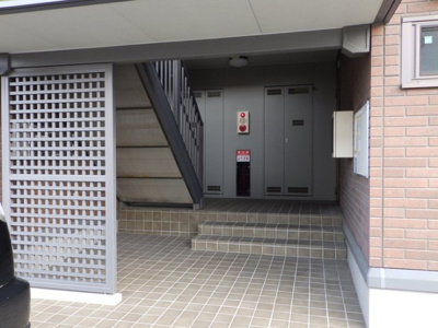 【エントランス】 | リビングタウン朝田 A棟