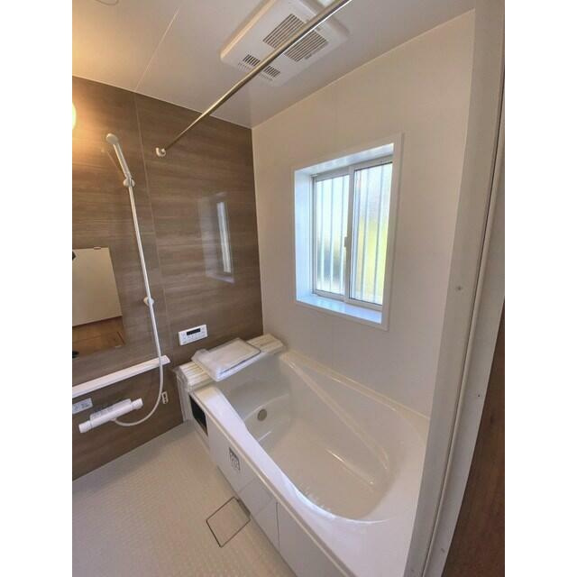 グランソフィア戸張　A号棟(グランソフィアトバリ　エーゴウトウ)の浴室