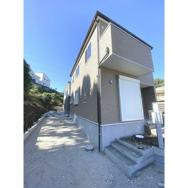 グランソフィア戸張　A号棟(グランソフィアトバリ　エーゴウトウ)の駐車場