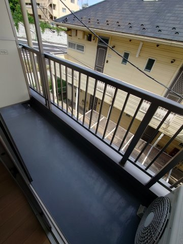 さいたま新都心Bのバルコニー