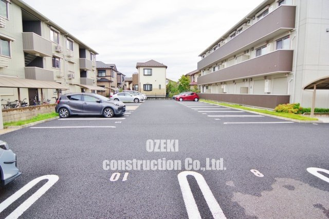 ReCielの駐車場