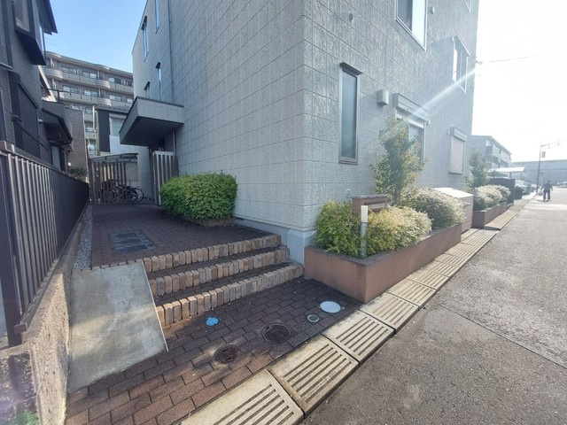 ＬＩＢＥＲＴＹ南流山のエントランス
