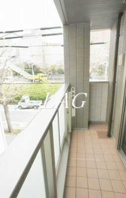 【バルコニー】 | メゾンパルク | バルコニーです。