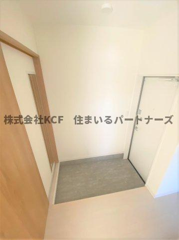 スフィーダの玄関|収納もある玄関です