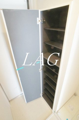 【内装】 | リブリ・YUME | シューズボックスです。