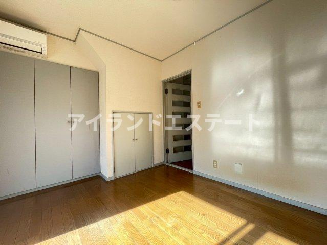 リッチハイツ　陽当たり良好　メゾネット　の内装
