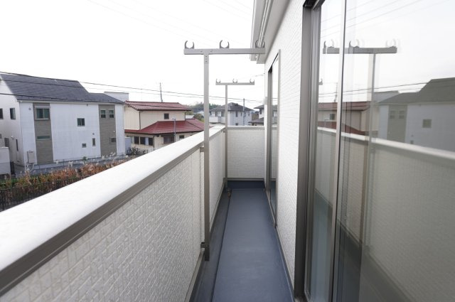 越谷市千間台西6丁目 新築分譲住宅のバルコニー