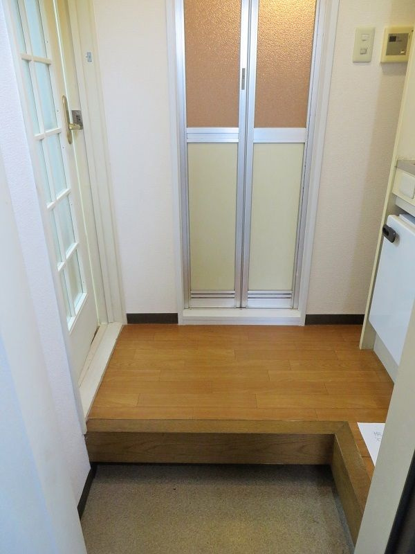 パレ都島の玄関