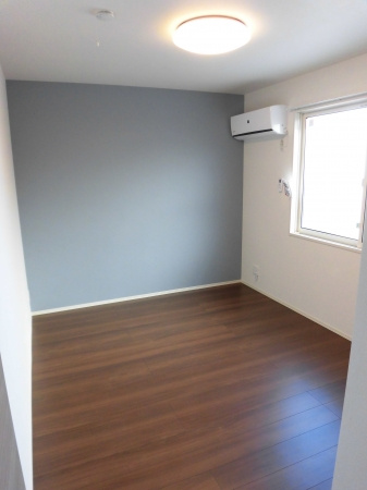 D-room十連寺　弐番館の洋室