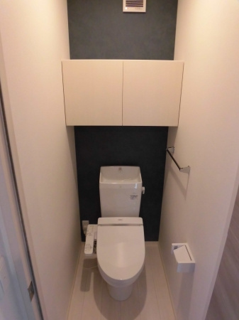 D-room十連寺　弐番館のトイレ|ゆったりとした空間のトイレです