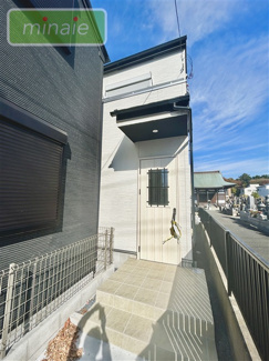 【外観】 | 小学校5分　中学校5分　食洗機付　太陽光設置　鷺沼３　1号棟 | 販売現地
洗練されたデザインが映える外観