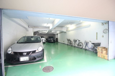 【駐車場】 | オールドブライト