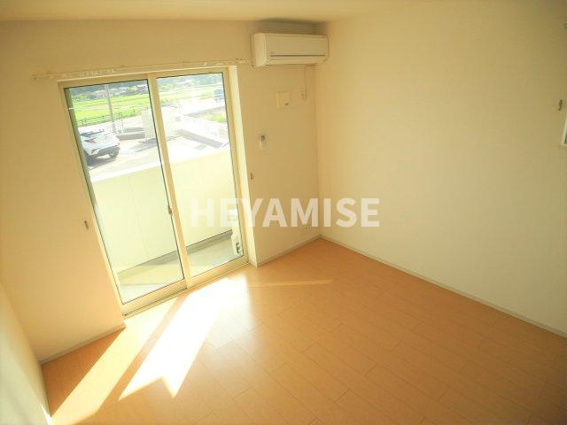 エアリーヒルズ参番館の居間・リビング|※室内画像は類似物件のもの