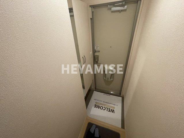 ウィット植松の玄関|※室内画像は別号室のもの(反転タイプ)