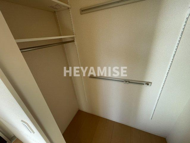 ウィット植松の収納|※室内画像は別号室のもの(反転タイプ)