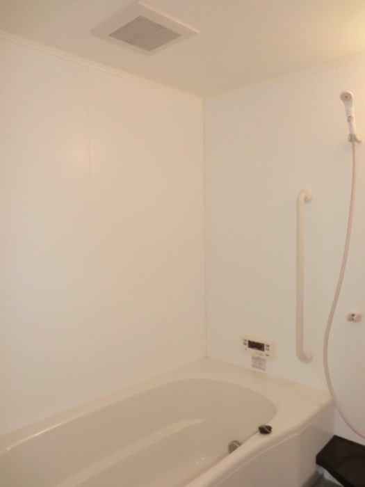 ウィズテリアの浴室|コンパクトで使いやすいお風呂です