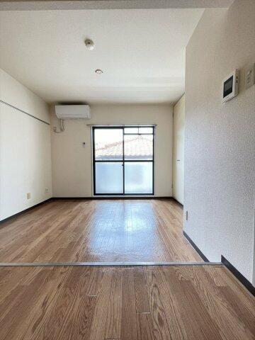 スカイコート向ケ丘遊園の居間・リビング|別部屋参考