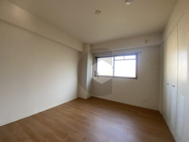 プロパティ・ユーの洋室