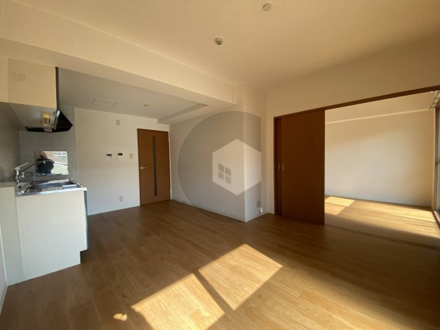 プロパティ・ユーの内装