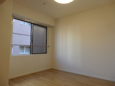 【洋室】 | シャーレー原宿