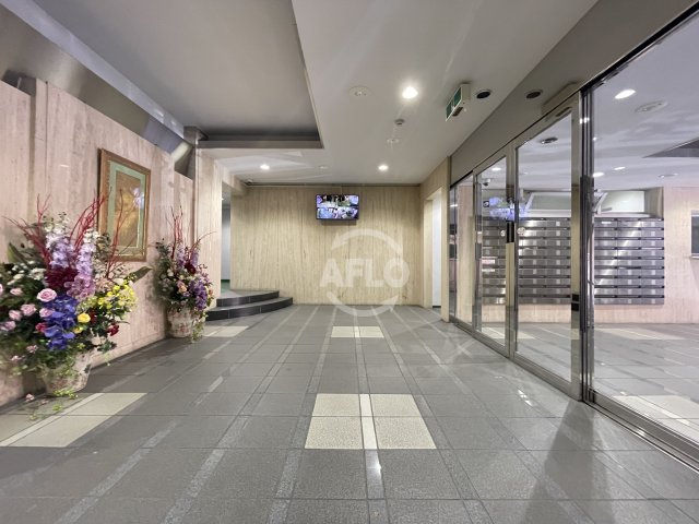 テン・フォーティーのロビー|テン・フォーティー　ロビー