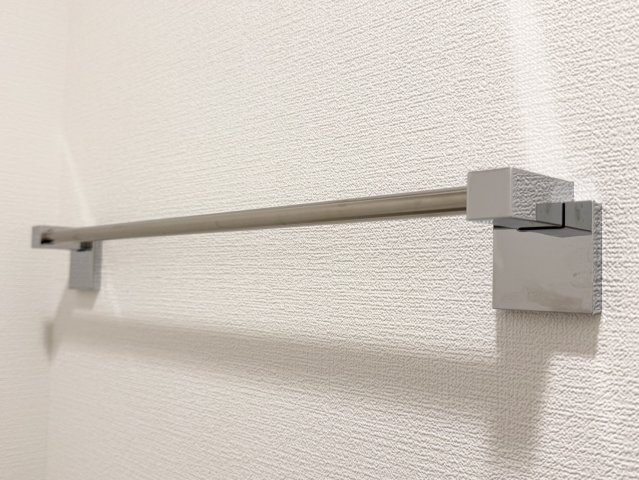 RENATUS PRIMOのトイレ|おしゃれなタオルかけ