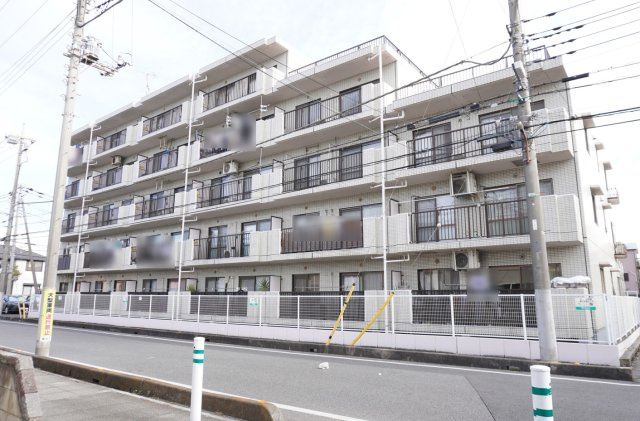 クリオ草加壱番館の外観
