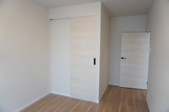 クリオ草加壱番館の洋室|6.8帖