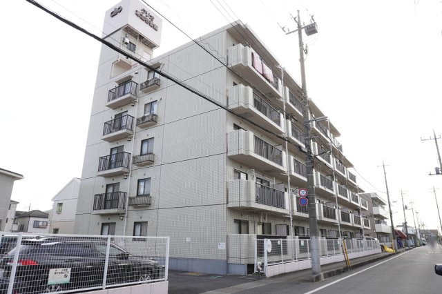 クリオ草加壱番館の外観