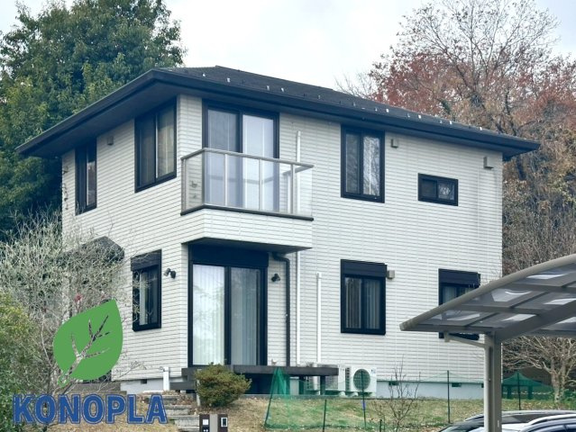 【中古戸建】高崎市山名町の外観|■外観｜土日のご見学はもちろん、平日・夜間のご案内も大歓迎です♪「今から見たい」や「仕事終わりに見たい」にもご対応できますのでお気軽にお問い合わせください♪