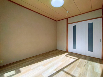 【洋室】 | アーバン湯浅