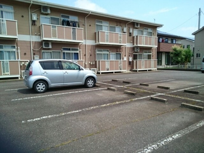 【駐車場】 | パークシティ坂入 | 駐車場