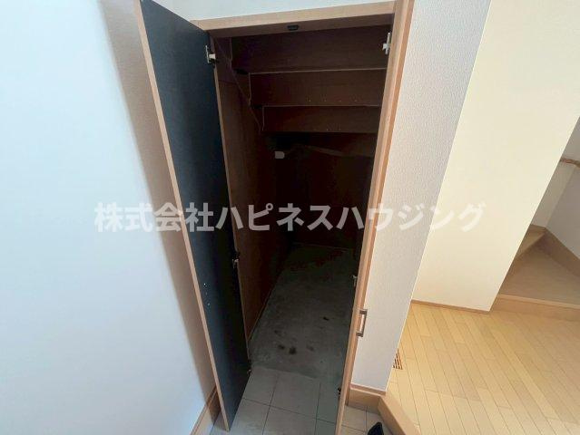 柏市柏戸建住宅(カシワシカシワコダテジュウタク)の収納