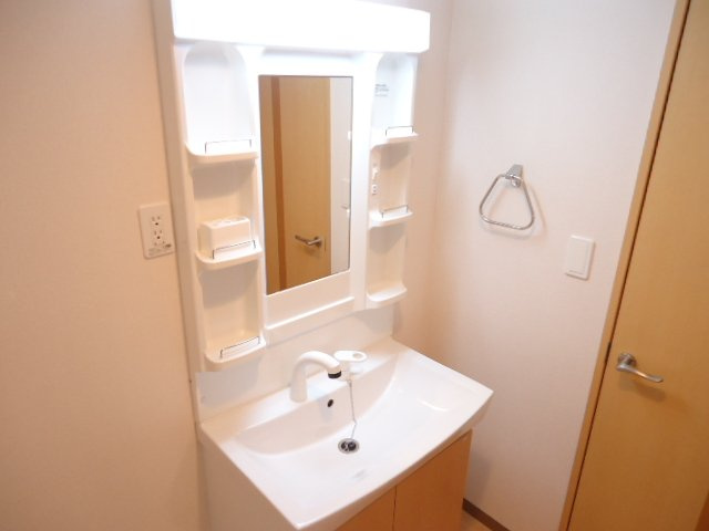 Sereno Sophia(セレーノ・ソフィア)の独立洗面台|洗髪洗面化粧台