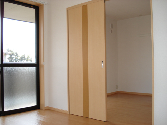 ウイングコートの寝室|キッチン