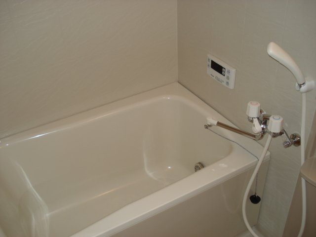 ウイングコートの浴室|バス