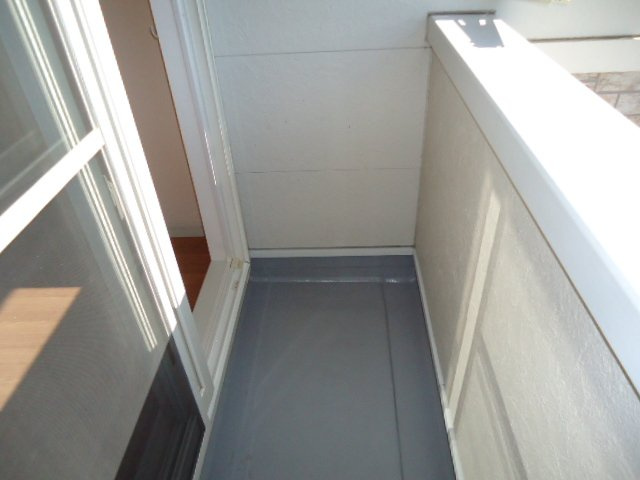 ジュエリー２ndの内装|室内物干し竿付き