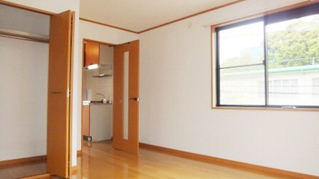 ４ＳＥＡＳＯＮＳ　ＯＮＯの居間・リビング|インターネット対応（別部屋の写真）