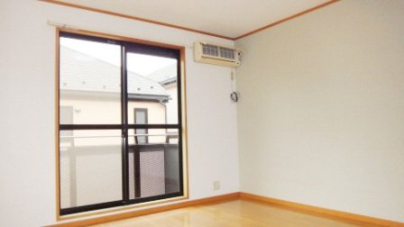 ４ＳＥＡＳＯＮＳ　ＯＮＯのその他|明るい室内！