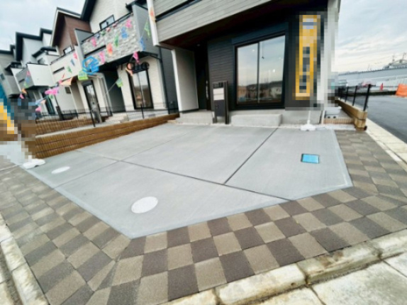 所沢市下安松全11棟　新築戸建の駐車場|令和7年12月25日撮影。