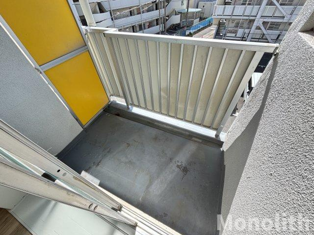 ビレッジハウス伏屋6号棟のバルコニー