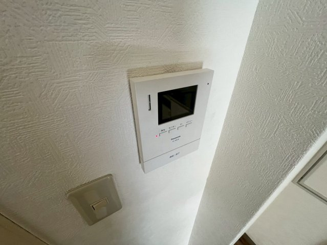 成田市玉造７丁目の賃貸マンションのセキュリティ